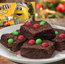Cargar imagen en el visor de la galería, M&M’S HOLIDAY PEANUT CHOCOLATE