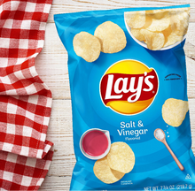 Cargar imagen en el visor de la galería, Lays Salt And Vinegar