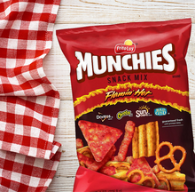Cargar imagen en el visor de la galería, Munchies Flamin Hot