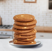Cargar imagen en el visor de la galería, TATES PUMPKIN SPICE WHITE CHOCOLATE CHIPS
