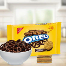 Cargar imagen en el visor de la galería, Oreo Chocolate Covered Pretzel Sandwich Cookies
