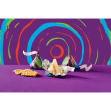 Cargar imagen en el visor de la galería, Kisses Cinnamon Toast Crunch
