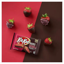 Cargar imagen en el visor de la galería, KIT KAT DUOS STRAWBERRY DARK CHOCOLATE
