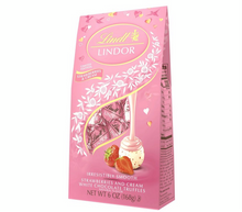 Cargar imagen en el visor de la galería, Lindt Lindor Valentine’s Strawberries And Cream White Chocolate Truffles
