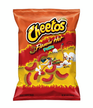 Cargar imagen en el visor de la galería, Cheetos Flamin Hot Puffs
